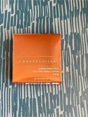 New! Chantecaille Sunstone Radiant Blush